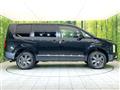 2022 Mitsubishi Delica D5