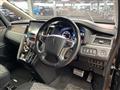2022 Mitsubishi Delica D5