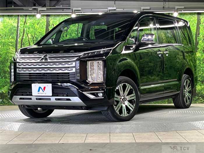 2023 Mitsubishi Delica D5