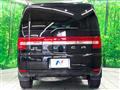 2016 Mitsubishi Delica D5
