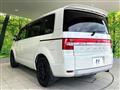 2011 Mitsubishi Delica D5