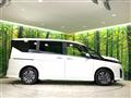 2025 Nissan Serena