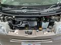 2010 Daihatsu Tanto