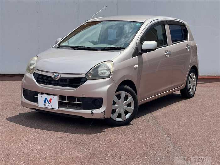 2013 Daihatsu Mira Es