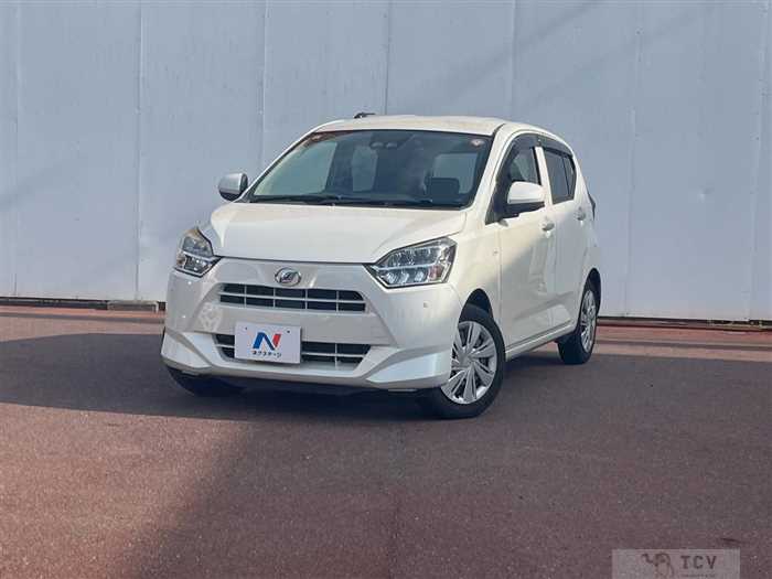 2017 Daihatsu Mira Es