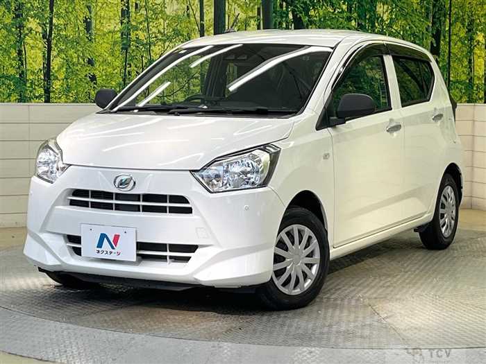 2019 Daihatsu Mira Es
