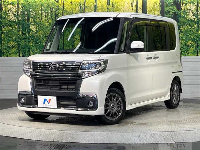 2017 Daihatsu Tanto