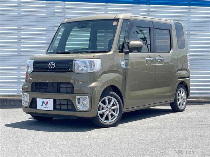 2022 Toyota PIXIS MEGA