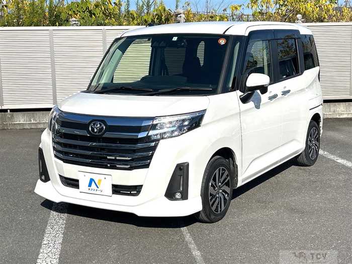 2023 Toyota Roomy