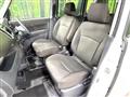 2011 Mitsubishi Delica D2
