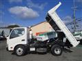 2013 Hino Dutro