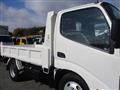 2013 Hino Dutro
