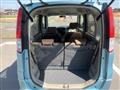2010 Nissan ROOX