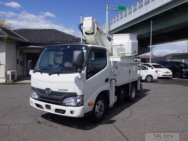 2017 Hino Dutro
