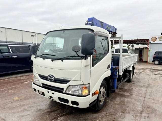 2015 Hino Dutro