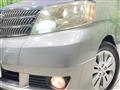 2004 Toyota Alphard