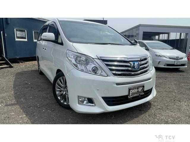 2012 Toyota Alphard Hybrid