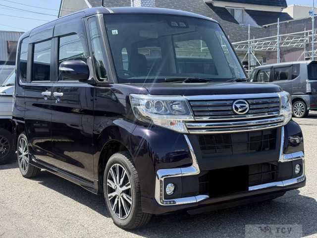 2017 Daihatsu Tanto Custom