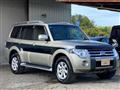 2010 Mitsubishi Pajero