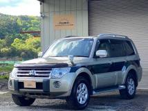 2010 Mitsubishi Pajero