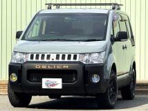 2009 Mitsubishi Delica D5