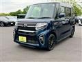 2022 Daihatsu Tanto Custom