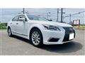 2013 Lexus LS