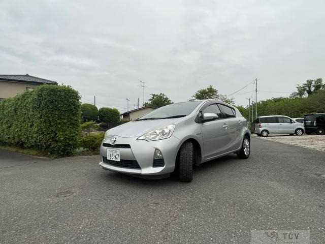 2012 Toyota AQUA