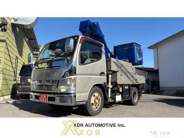 2004 Mitsubishi Canter