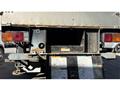 2004 Mitsubishi Canter