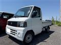 2004 Nissan Clipper Truck