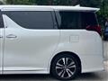 2023 Toyota Alphard G