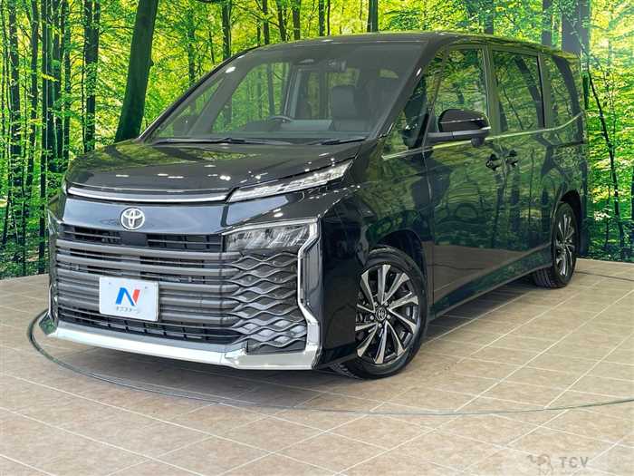 2024 Toyota Voxy