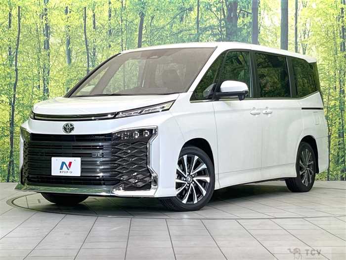 2025 Toyota Voxy