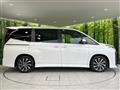 2025 Toyota Voxy