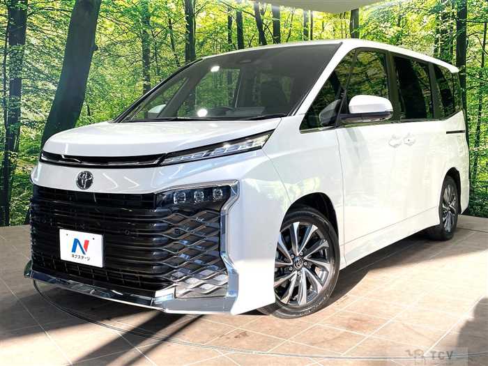 2025 Toyota Voxy
