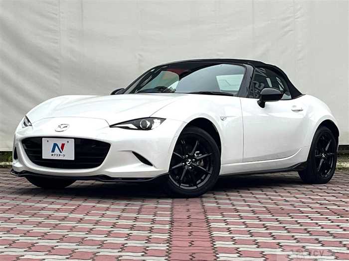 2024 Mazda Roadster