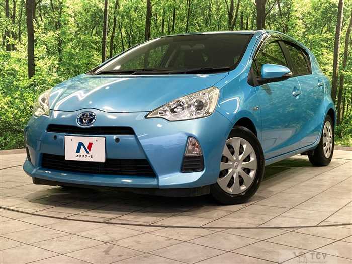 2013 Toyota AQUA