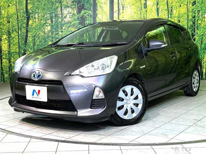 2013 Toyota AQUA