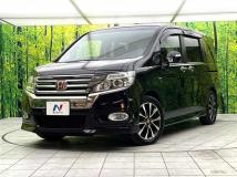 2013 Honda Step WGN