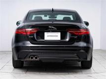 2021 Jaguar XE