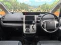 2013 Toyota Voxy