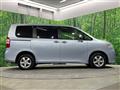 2011 Toyota Noah