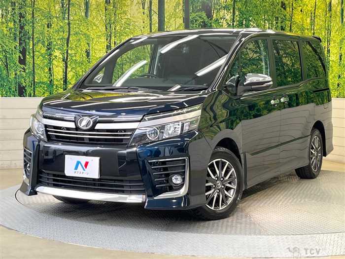 2017 Toyota Voxy