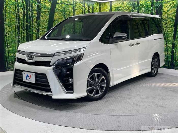 2018 Toyota Voxy