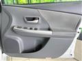 2011 Toyota PRIUS α