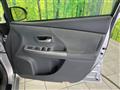 2013 Toyota PRIUS α