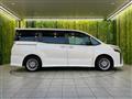 2020 Toyota Voxy