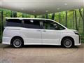 2021 Toyota Voxy