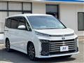 2022 Toyota Voxy